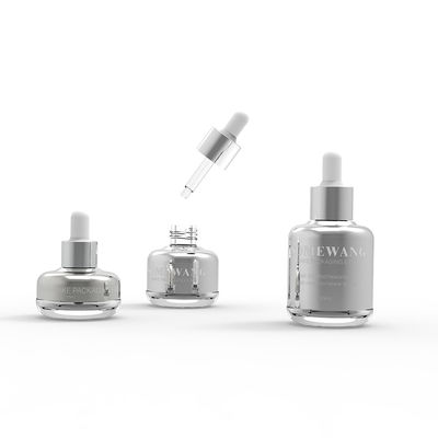 15 30 50ml givrant le conteneur d'huile essentielle mettent l'emballage en bouteille cosmétique avec le compte-gouttes
