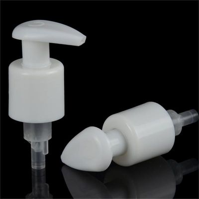24 pompes privées d'air 1.3cc de distributeur de savon liquide de sérum de sérum de la lotion 415 à 2CC