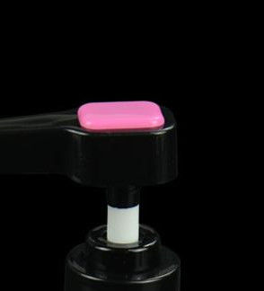 24 410 couleurs cosmétiques de la pompe 2 de la lotion 2ml remettent le distributeur de pompe de crème