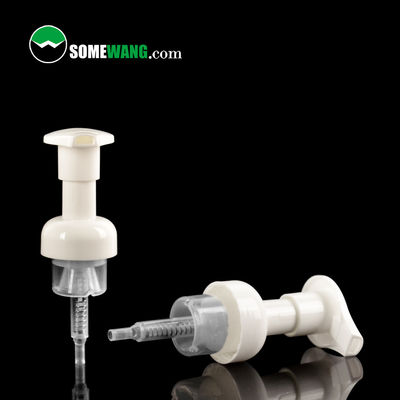 40/410 pompe fine réutilisée de distributeur de mousse de soins de la peau en plastique de pp pour le lavage de visage de main propre
