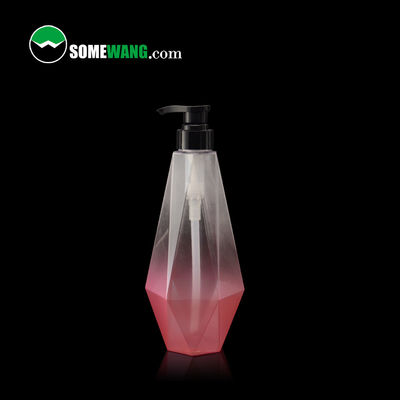 la bouteille rhombique faite sur commande de cylindre de 300ml/500ml/750ml PETG place pour le shampooing